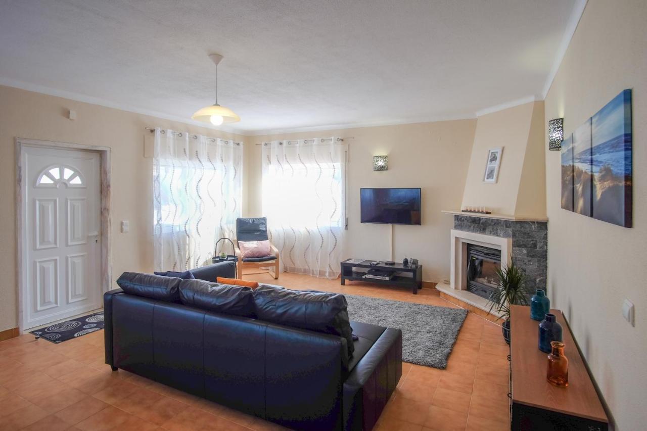 Casa Madeira Villa บูร์เกา ภายนอก รูปภาพ